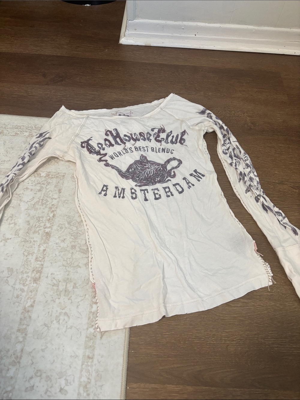 Amsterdam White Graphic Long-Sleeve Tee